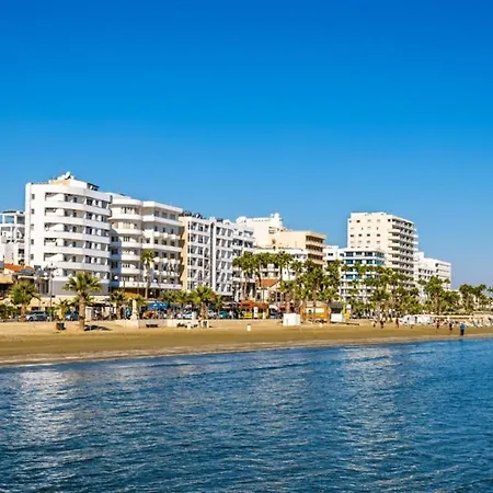 Quattro Beachfront Sea View Ap 206 Larnaca
