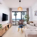 Apartment Quattro Beachfront Sea View Ap 206 *