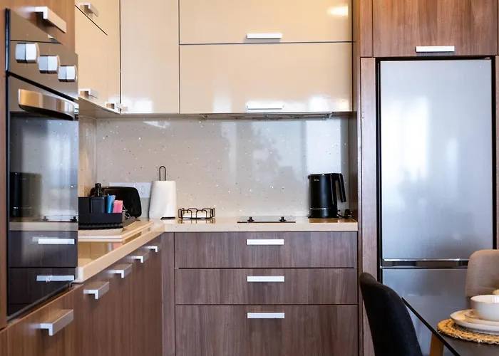 Quattro Beachfront Sea View Ap 206 דירה *